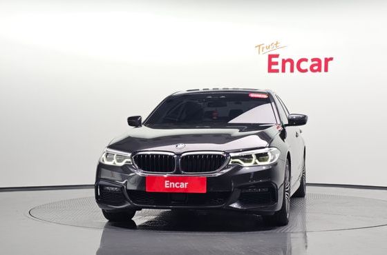 BMW 5-Series 530e M Sport — пробег 99 133 км — фото 3 из 5