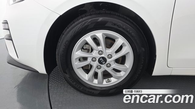 Kia K3 из Кореи Encar