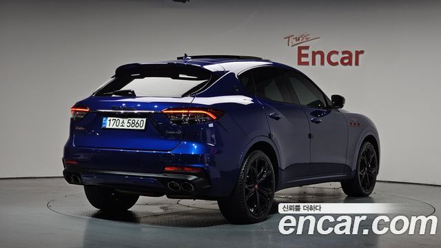 Maserati Levante 3.8 GTS AWD — пробег 46 797 км — фото 2 из 5