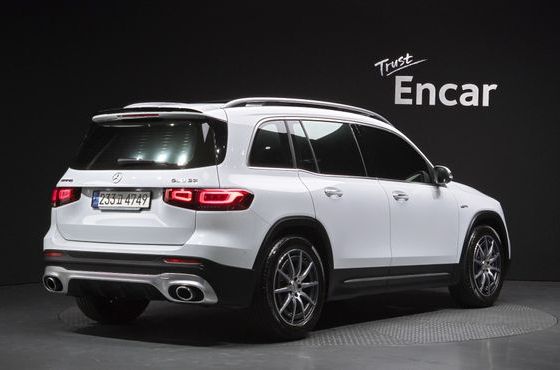 Mercedes-Benz GLB-Class AMG GLB35 4MATIC — пробег 31 455 км — фото 2 из 5