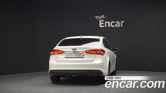 Kia K3 из Кореи Encar