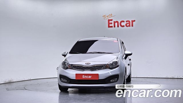 Kia pride 1.6 GDI Sedan Luxury — пробег 155 897 км — фото 3 из 5