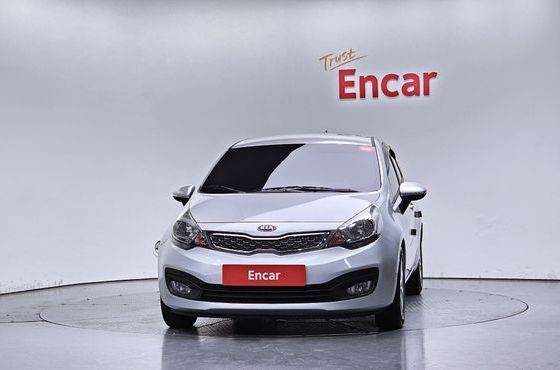 Kia pride 1.6 GDI Sedan Luxury — пробег 155 897 км — фото 3 из 5