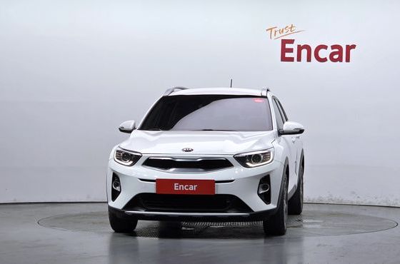 Kia Stonic 1.4 Trendy — пробег 71 013 км — фото 3 из 5