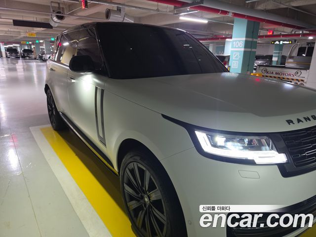 Land Rover Range Rover P530 Autobiography Long Wheel Base — пробег 17 000 км — фото 2 из 5