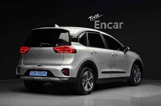 Kia Niro Air — пробег 38 004 км — фото 2 из 5