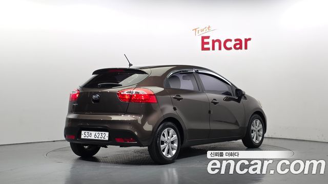 Kia pride 1.4 MPI Hatchback Deluxe — пробег 89 150 км — фото 2 из 5
