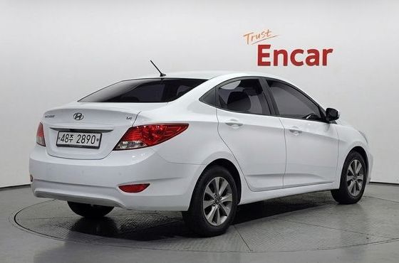 Hyundai Accent 1.4 VVT Smart Special — пробег 72 586 км — фото 2 из 5