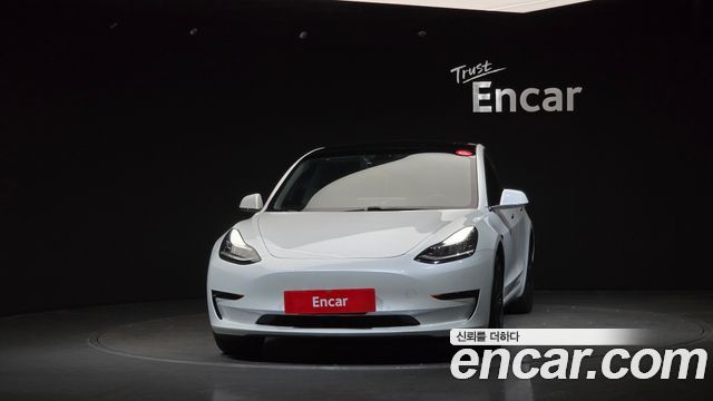 Tesla Model 3 Standard Range Plue RWD — пробег 41 533 км — фото 3 из 5