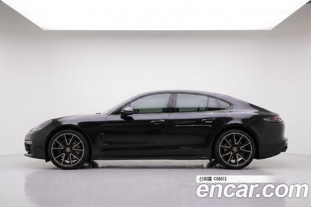 Porsche Panamera 2.9 AWD — пробег 11 010 км — фото 1 из 5