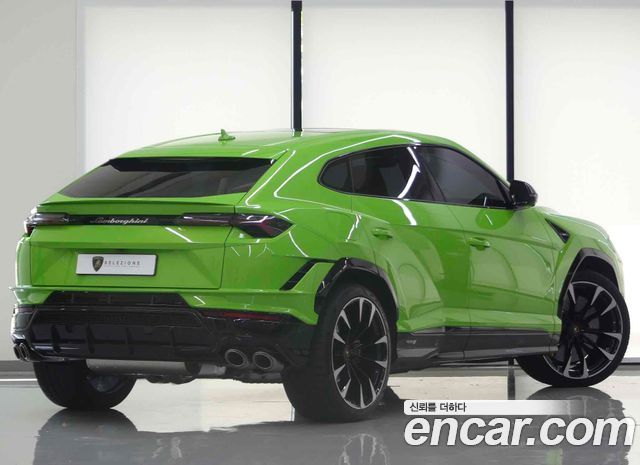 Lamborghini Urus 4.0 V8 S — пробег 3 840 км — фото 3 из 5