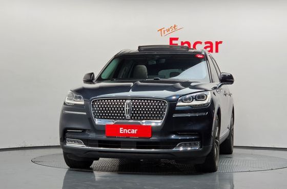 Lincoln Aviator 3.0 Reserve AWD — пробег 49 846 км — фото 3 из 5