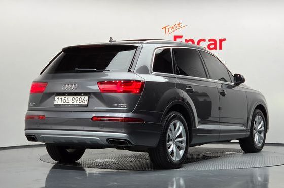 Audi Q7 45 TFSI Quattro — пробег 141 578 км — фото 2 из 5