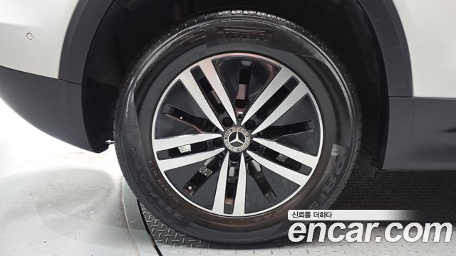 Mercedes-Benz GLB-Class из Кореи Encar