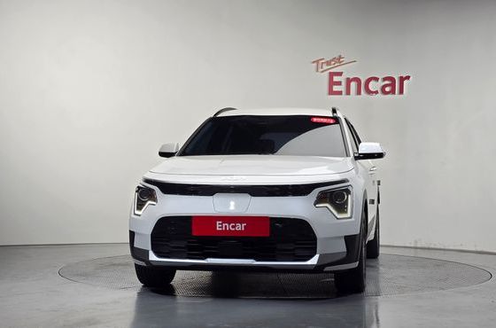 Kia Niro Air — пробег 5 444 км — фото 3 из 5