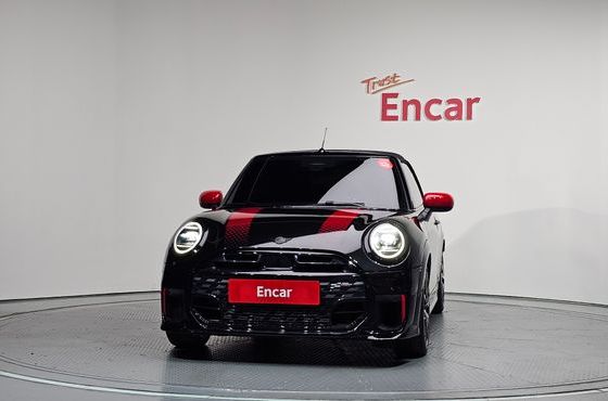 Mini Cooper Convertible JCW — пробег 18 403 км — фото 3 из 5