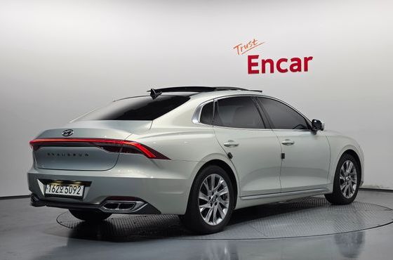 Hyundai Grandeur Calligraphy — пробег 75 010 км — фото 2 из 5