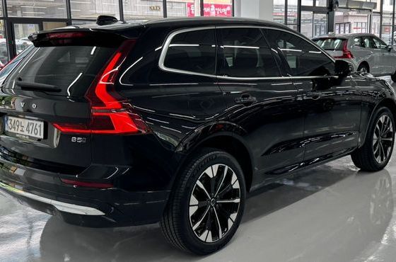 Volvo XC60 B5 Ultra Bright Air Sus — пробег 1 184 км — фото 2 из 5