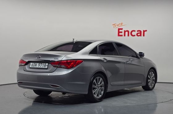 Hyundai Sonata CVVL Smart — пробег 164 496 км — фото 2 из 5