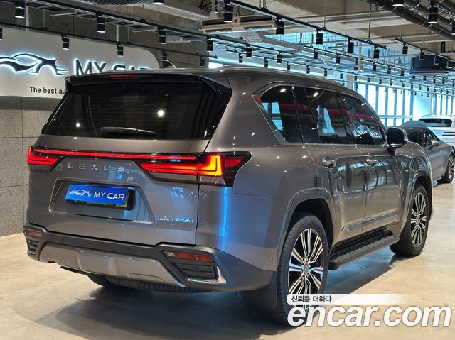 Lexus LX 700h Luxury — пробег 6 988 км — фото 5 из 5