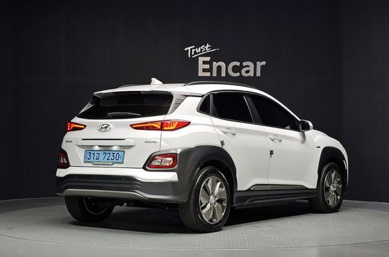 Hyundai Kona Premium — пробег 152 720 км — фото 2 из 5
