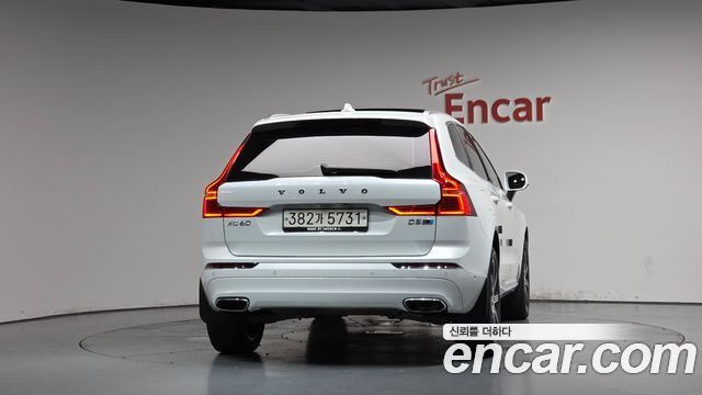 Volvo XC60 из Кореи Encar