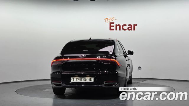 Hyundai Grandeur из Кореи Encar