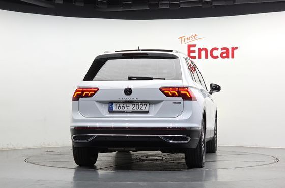 Volkswagen Tiguan 2.0 TDI 4Motion Prestige — пробег 79 084 км — фото 4 из 5