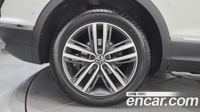 Volkswagen Tiguan из Кореи Encar