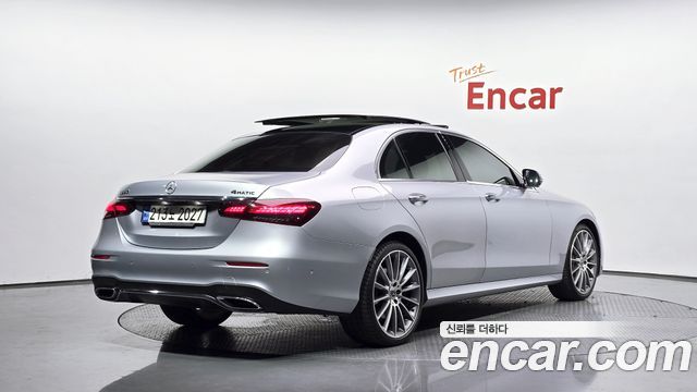 Mercedes-Benz E-Class из Кореи Encar
