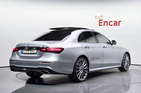 Mercedes-Benz E-Class E350 4MATIC AMG Line — пробег 54 334 км — фото 2 из 5