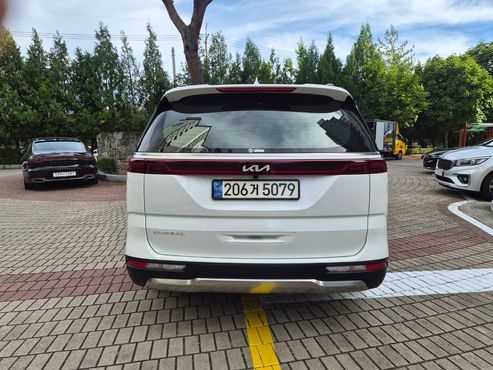 Kia Carnival Gasoline 7-Seater Noblesse — пробег 24 000 км — фото 4 из 5