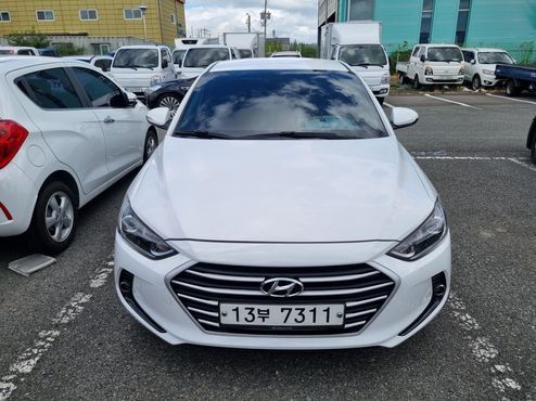 Hyundai AVANTE 1.6 GDI Value Plus — пробег 61 072 км — фото 3 из 5