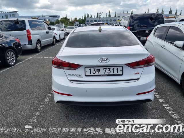 Hyundai AVANTE из Кореи Encar