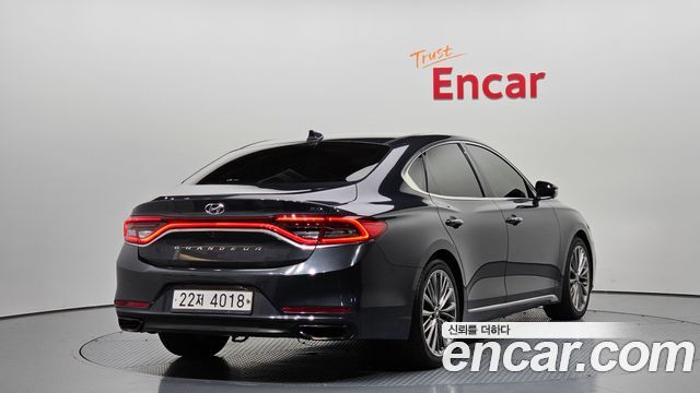 Hyundai Grandeur из Кореи Encar