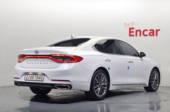 Hyundai Grandeur 2.4 Premium — пробег 143 459 км — фото 2 из 5