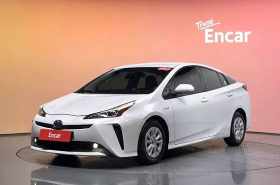Toyota Prius 1.8 — пробег 93 537 км — фото 1 из 5