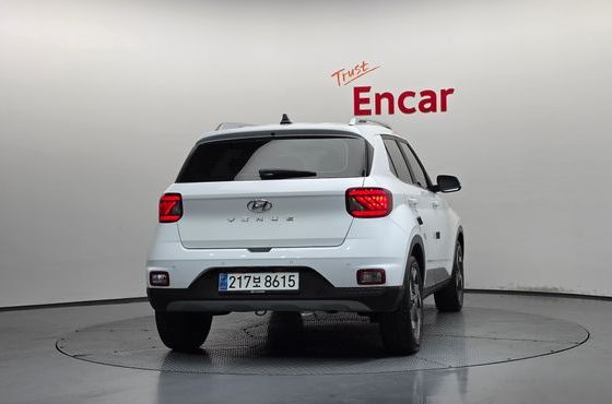 Hyundai Venue 1,6 Premium — пробег 29 478 км — фото 4 из 5