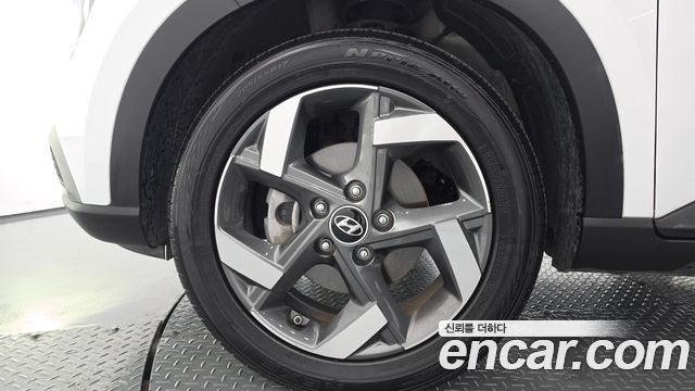 Hyundai Venue из Кореи Encar