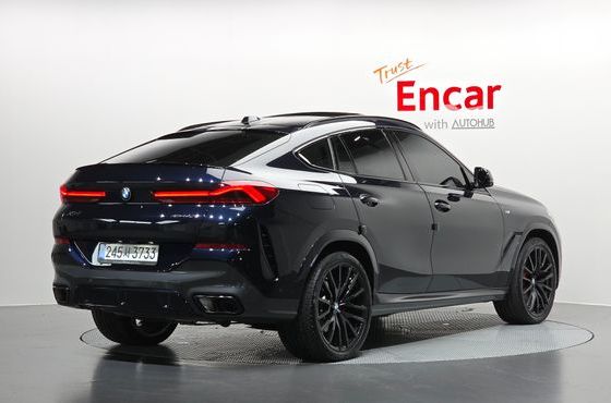 BMW X6 xDrive40d M Sport Online Exclusive — пробег 6 519 км — фото 2 из 5
