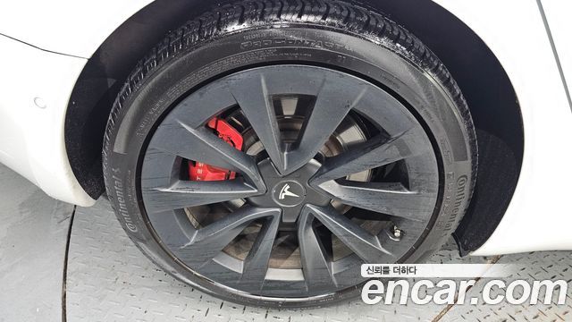 Tesla Model 3 Long Range AWD — пробег 92 025 км — фото 5 из 5