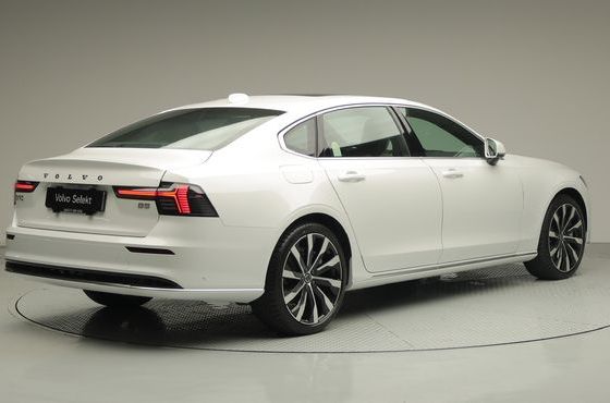 Volvo S90 B5 Ultra Bright Air sus — пробег 285 км — фото 2 из 5