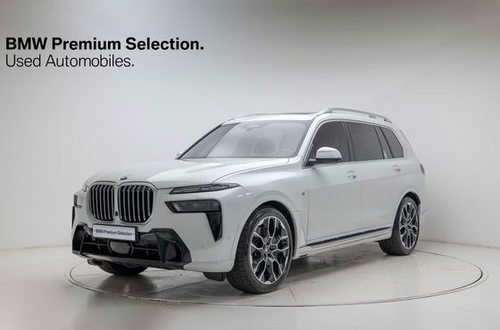 BMW X7 xDrive 40i M Sport 6STR — пробег 9 506 км — фото 1 из 5