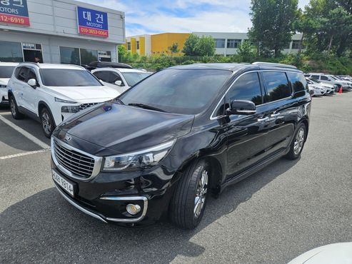 Kia Carnival 9-seater Noblesse — пробег 159 560 км — фото 3 из 5
