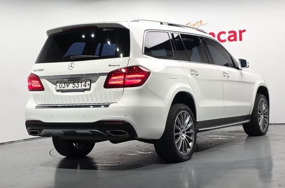 Mercedes-Benz GLS-Class GLS500 4MATIC — пробег 146 297 км — фото 2 из 5