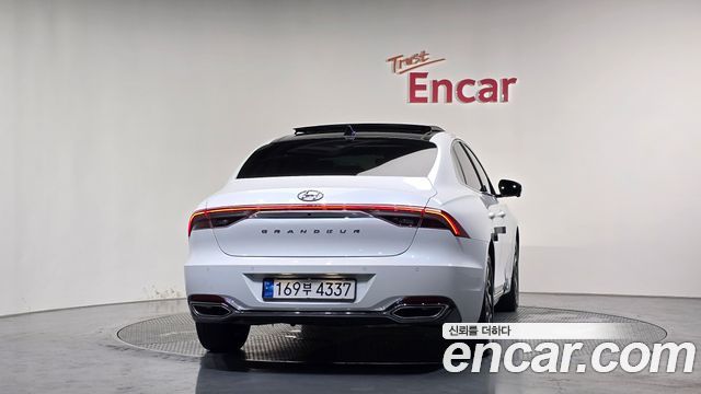 Hyundai Grandeur из Кореи Encar
