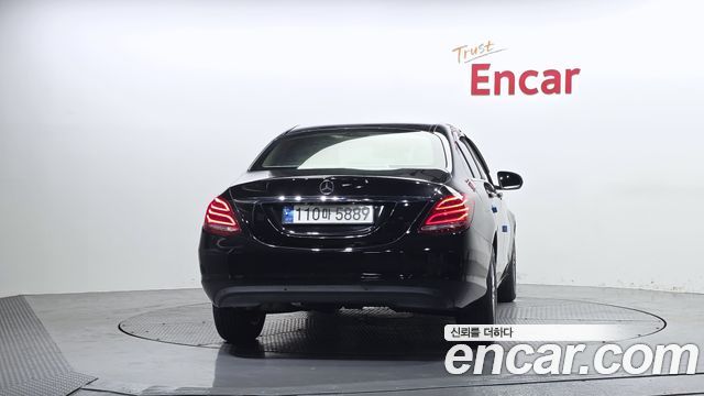 Mercedes-Benz C-Class из Кореи Encar