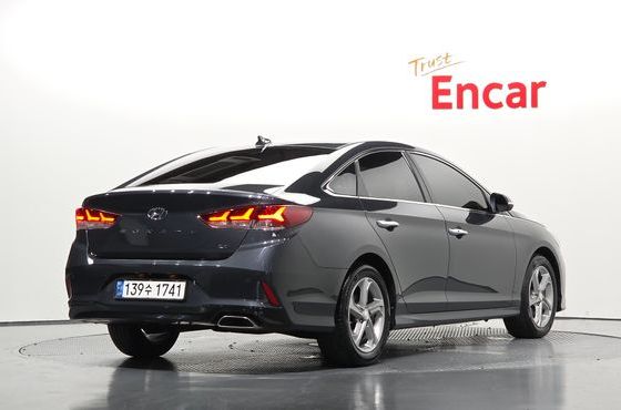 Hyundai Sonata 2.0 Smart — пробег 67 941 км — фото 2 из 5