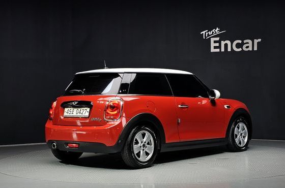 Mini Cooper Mid 3rd — пробег 83 716 км — фото 2 из 5