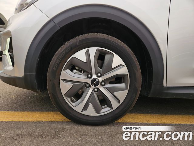 Kia Niro Earth — пробег 68 997 км — фото 5 из 5